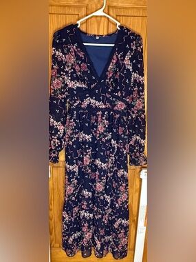 Navy Floral Midi Dress – Cottagecore V-Neck Long Sleeve Flowy Boho